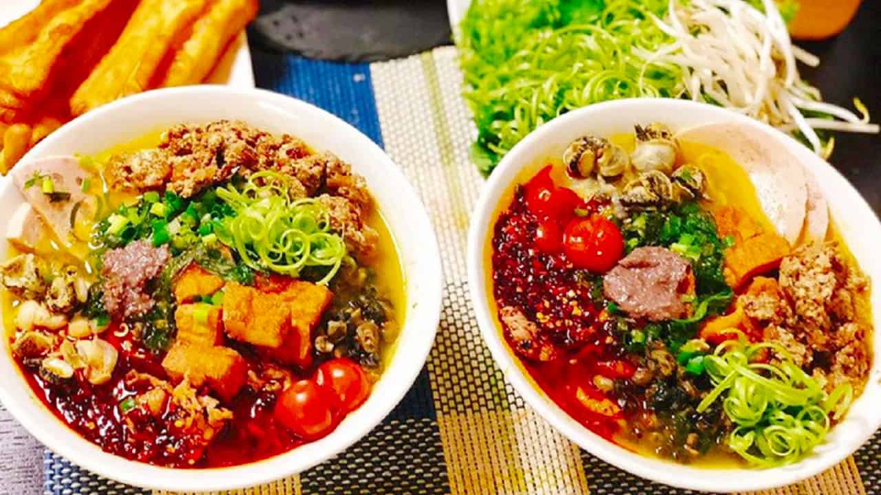 Bun Rieu Cua originated from the North of Vietnam.