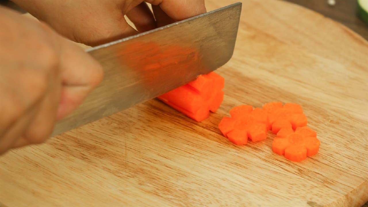 Prepare other ingredients