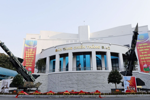 B52 Victory Museum in Hanoi